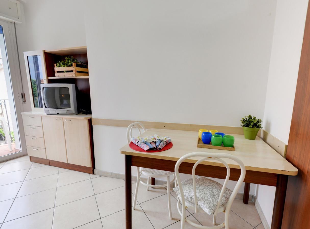 Residence Mediterraneo Rimini Ngoại thất bức ảnh